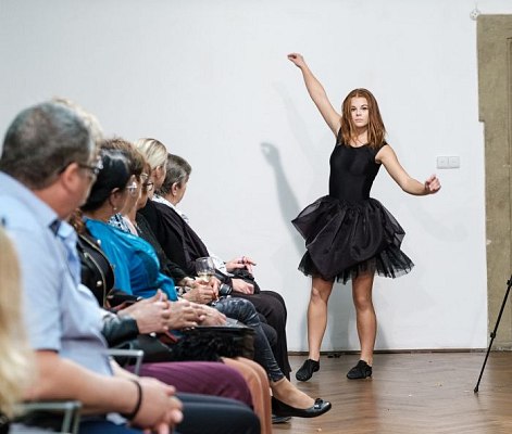 20191107221203-f7e9d7e6-me