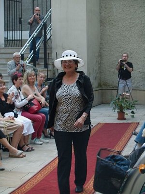 20170629215743-56f0f902-me