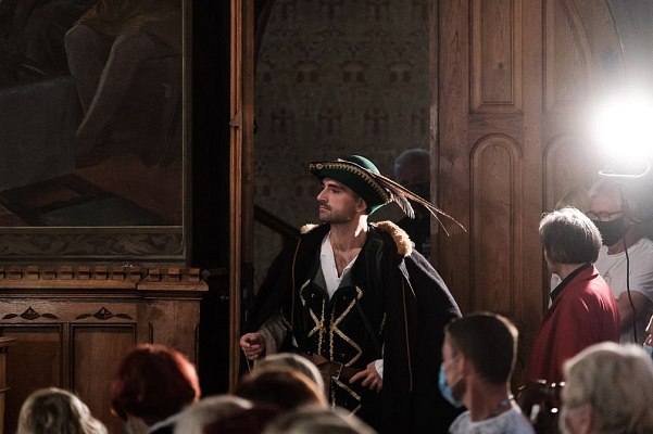 20201007130453-6e34b581-la