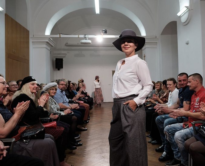 20191107211741-f728854d-la