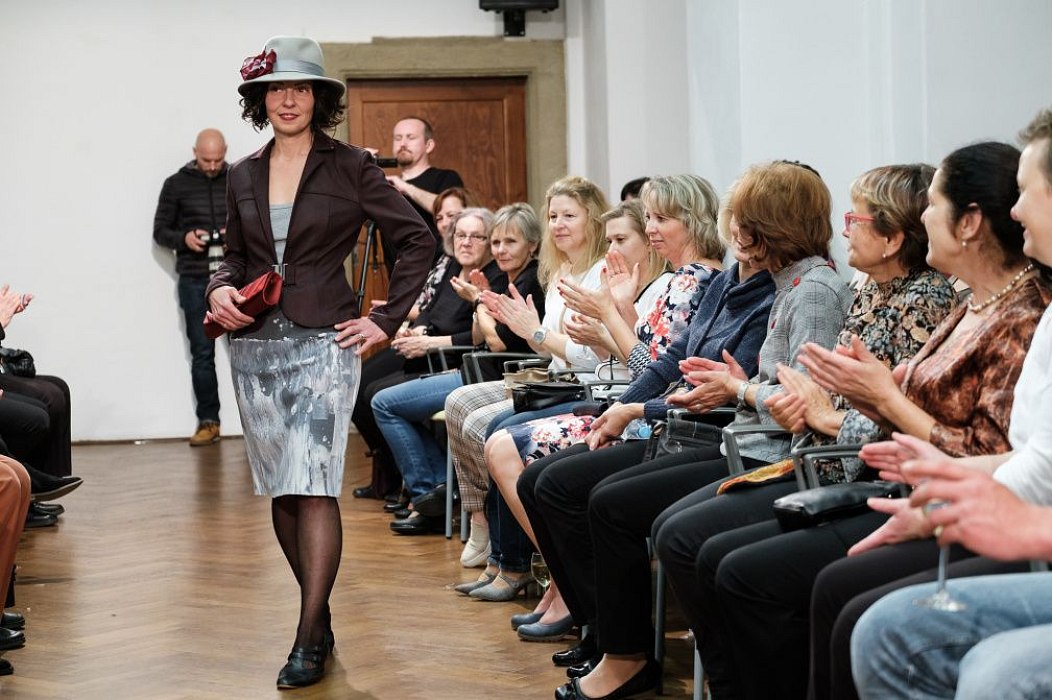 20191107205800-b0d78275-la