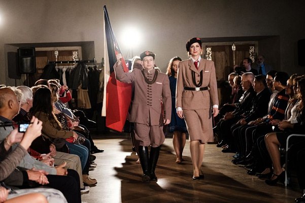 20181104192850-8bce44e3-me