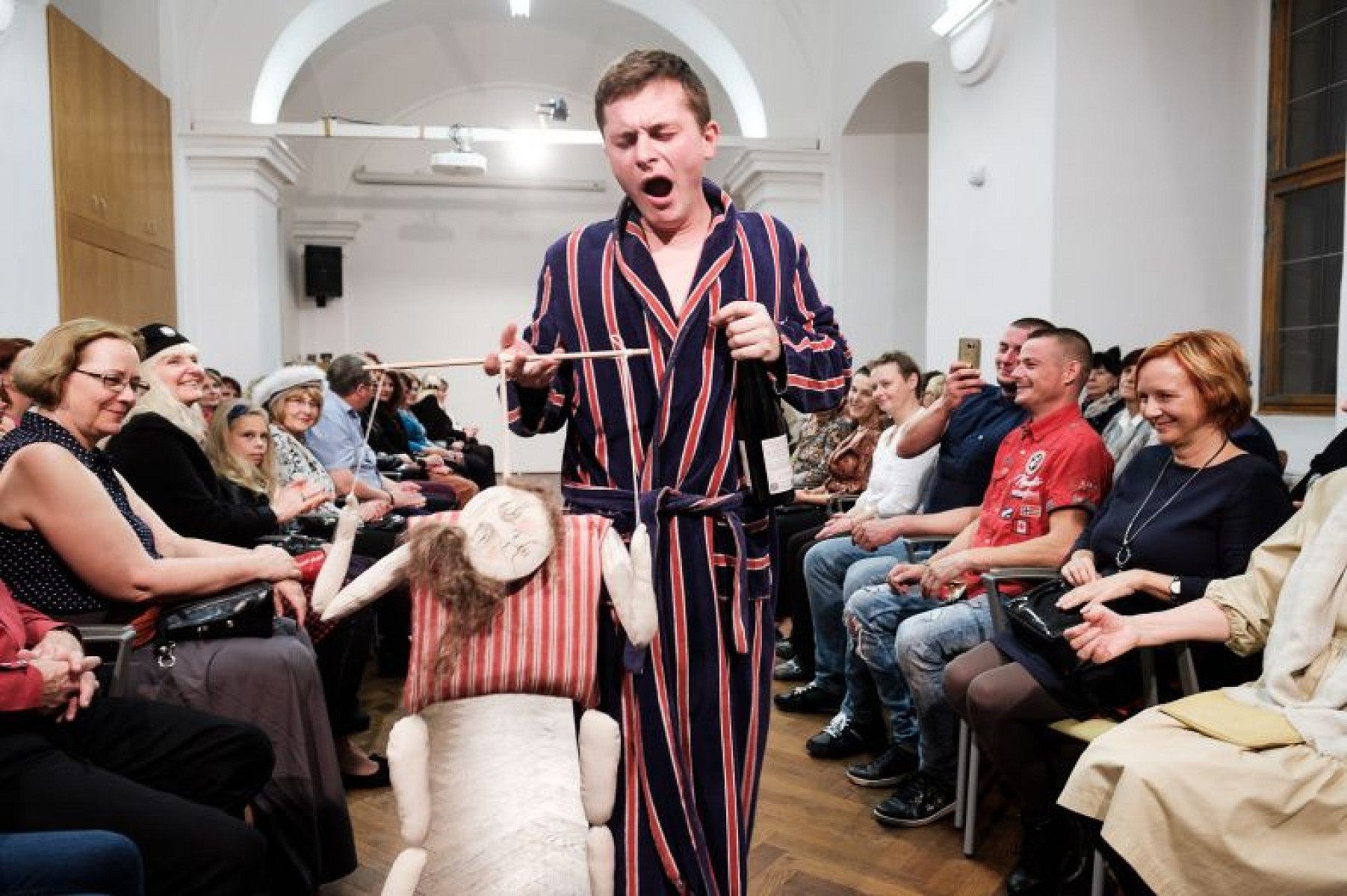 20191107212912-2781b328-me