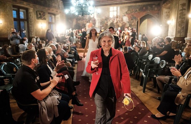 20201007132414-39e9a3bd-la