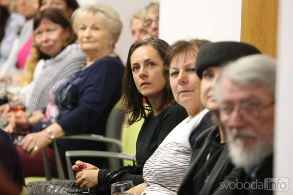 20191107230013-37a5ac30-me