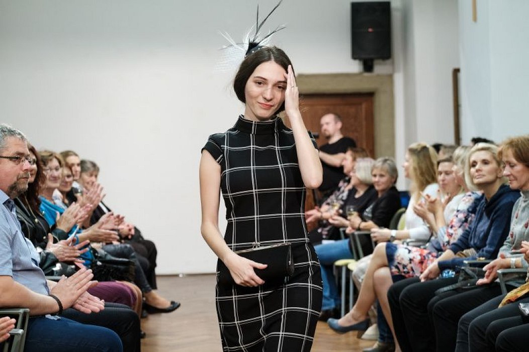 20191107220235-5f74c45d-me