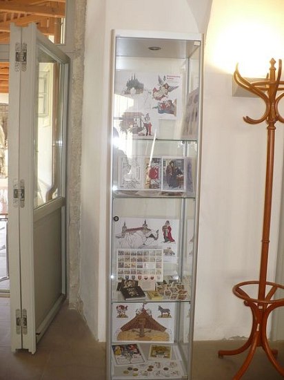 20170629235317-56add691-me