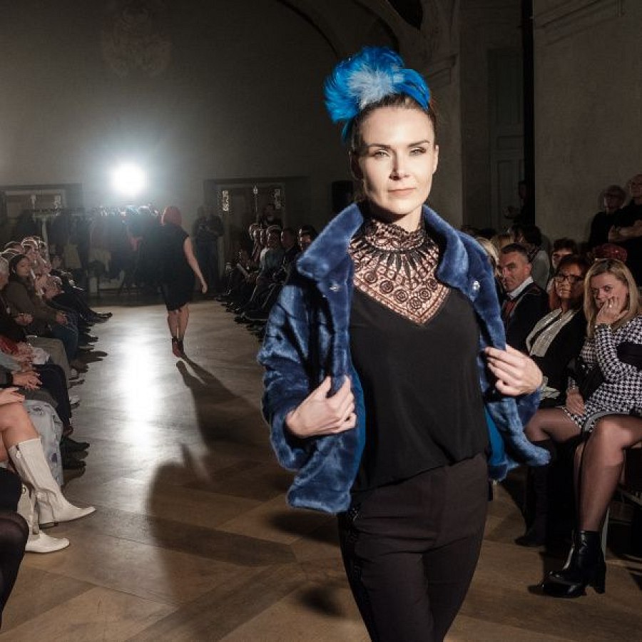 20181104201043-1d1f32a7-me