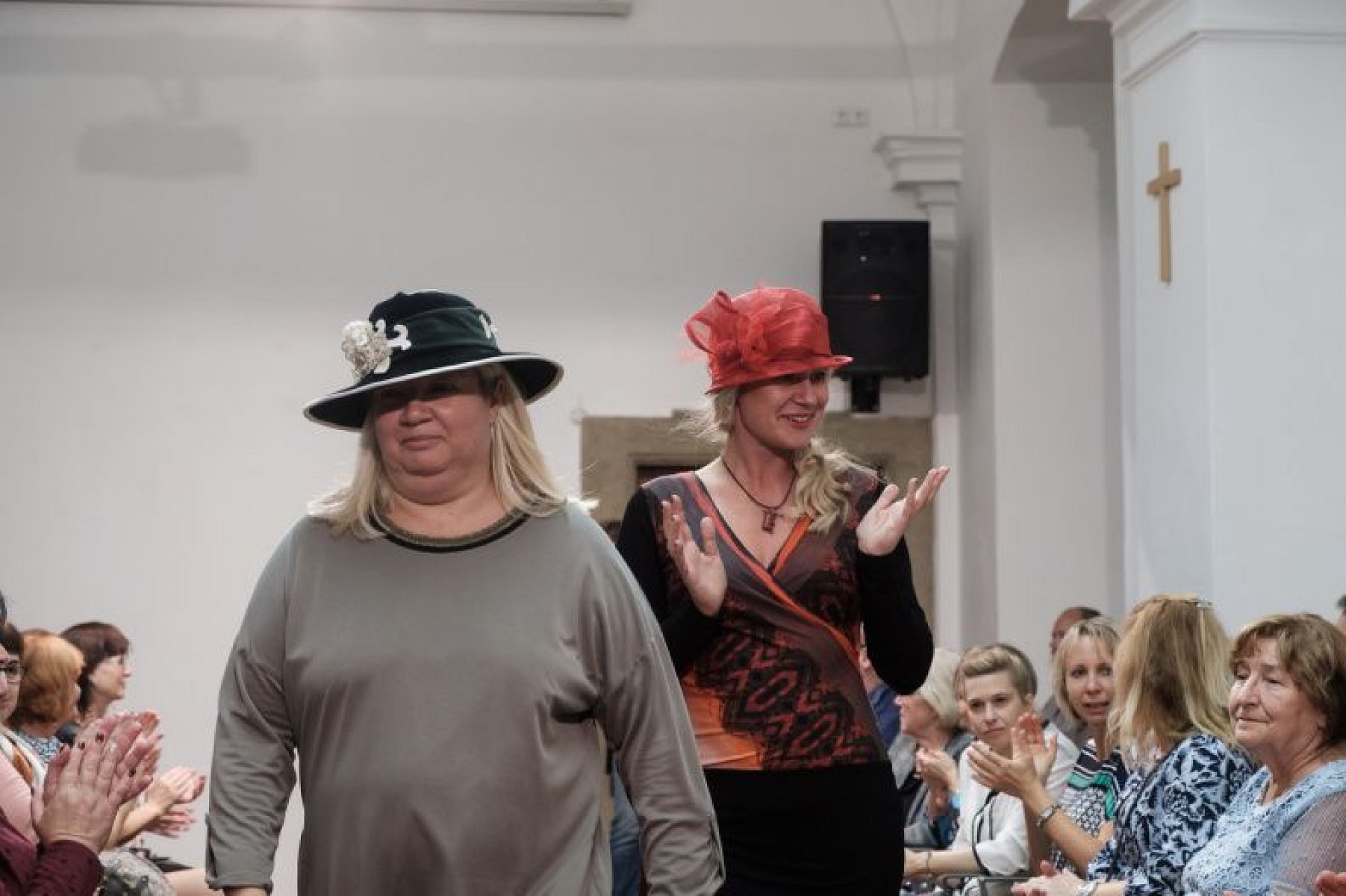 20181104163035-85ef8b65-me