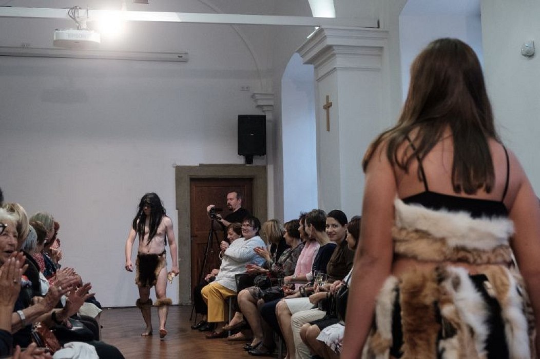 20181104175346-a90e7cfe-me