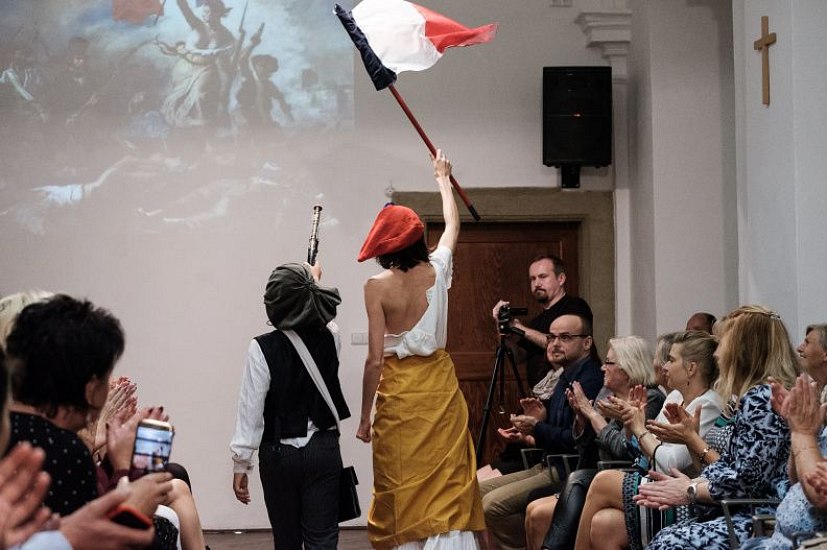 20181104165122-52274eac-me