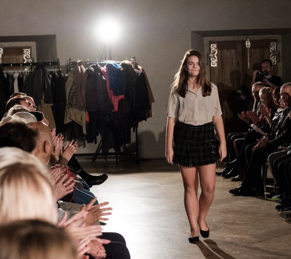 20181104195607-d0b4f8f5-me