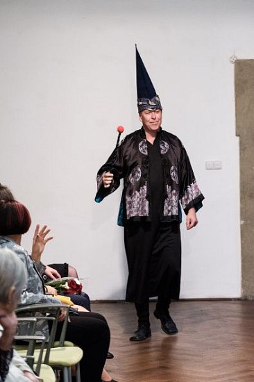 20181104183605-c574d303-me