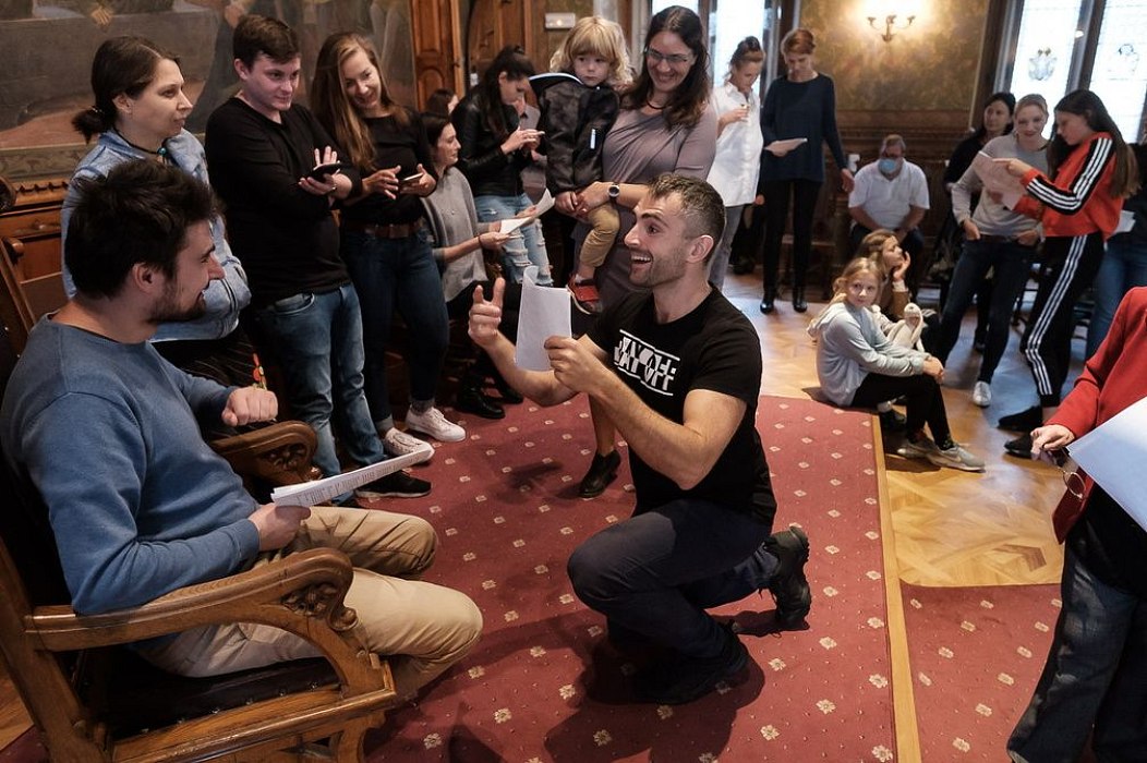 20201006230600-b33457d0-la