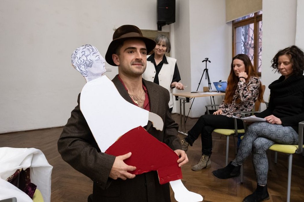 20191107204322-17c2fafb-la