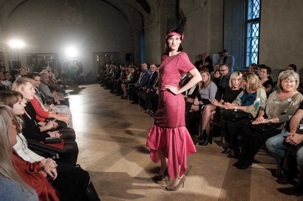 20181104193244-e5f951e8-me