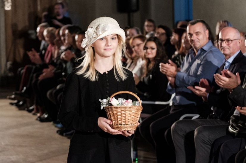 20181104193739-a6aaf4ae-me