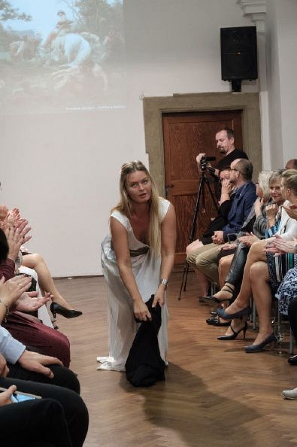 20181104164910-3ee43181-me