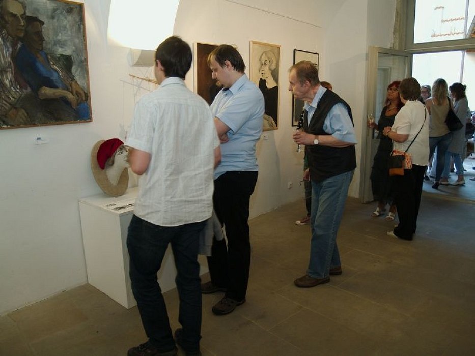 20170629235057-fc4c8aa2-me