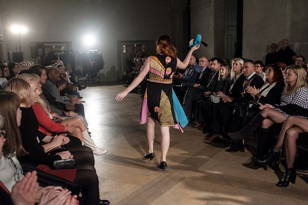 20181104195602-ff1fe687-me