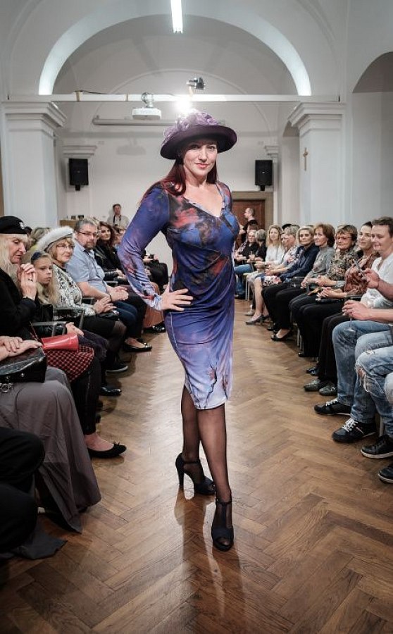 20191107210916-5ffc7e0f-la