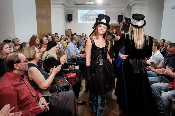 20191107222144-a56ee487-me