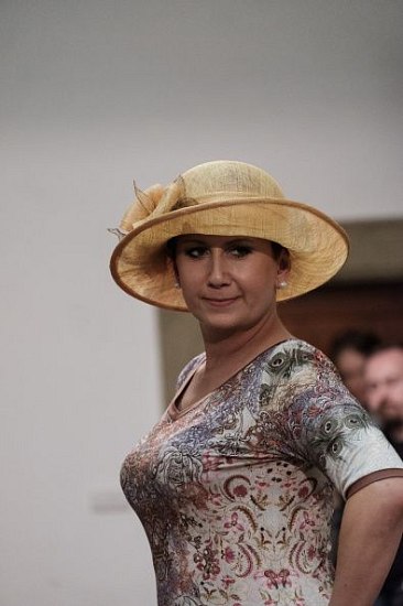 20181104162920-fb1bbdc7-me