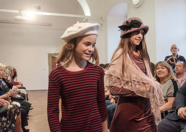 20181104180418-7e73c8b4-me