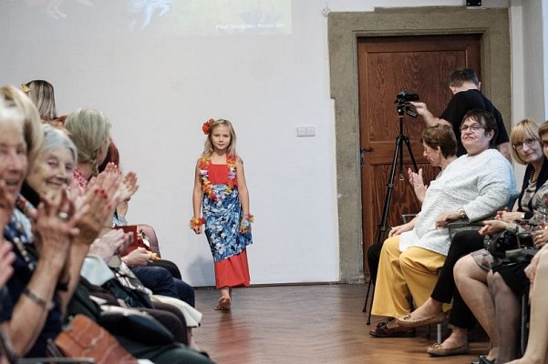 20181104181427-a37368aa-me