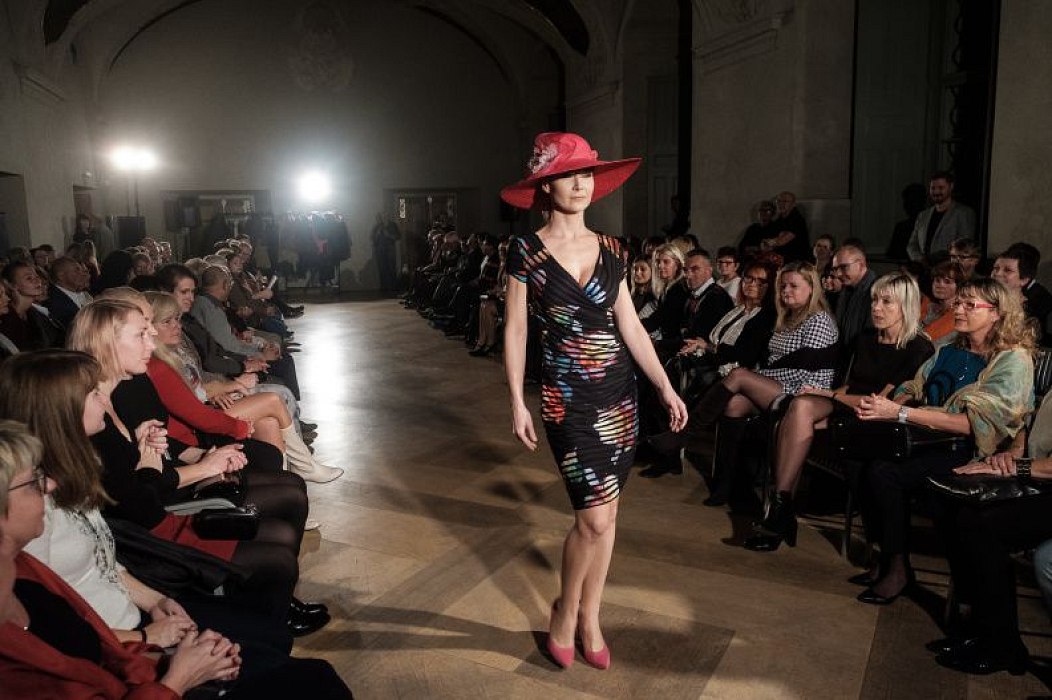 20181104200723-7ec8856c-me