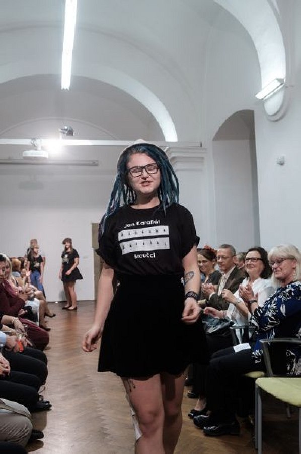 20181104162715-34a40559-me