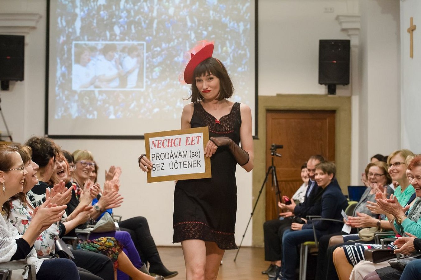 20170401172603-a194ed77-xl