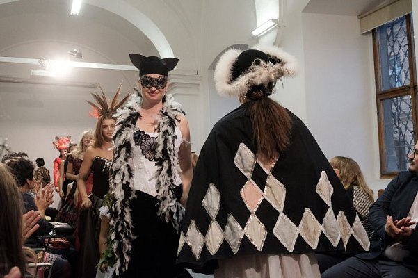 20181104184249-aa4a027b-me