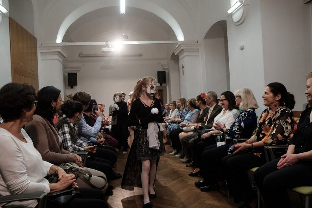 20181104162826-204108cc-me