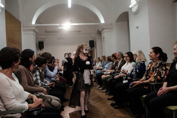 20181104162826-204108cc-me