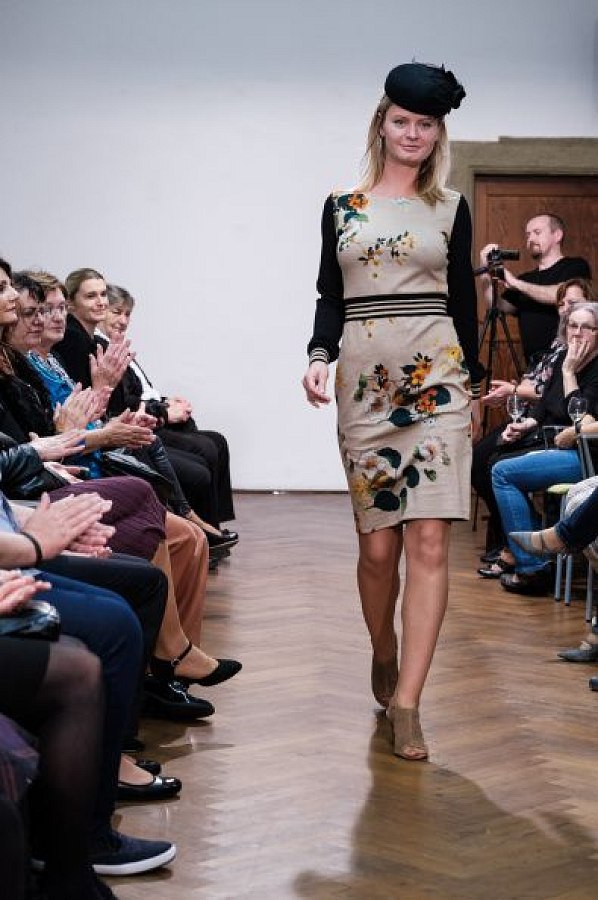 20191107213623-6ebd60e1-me