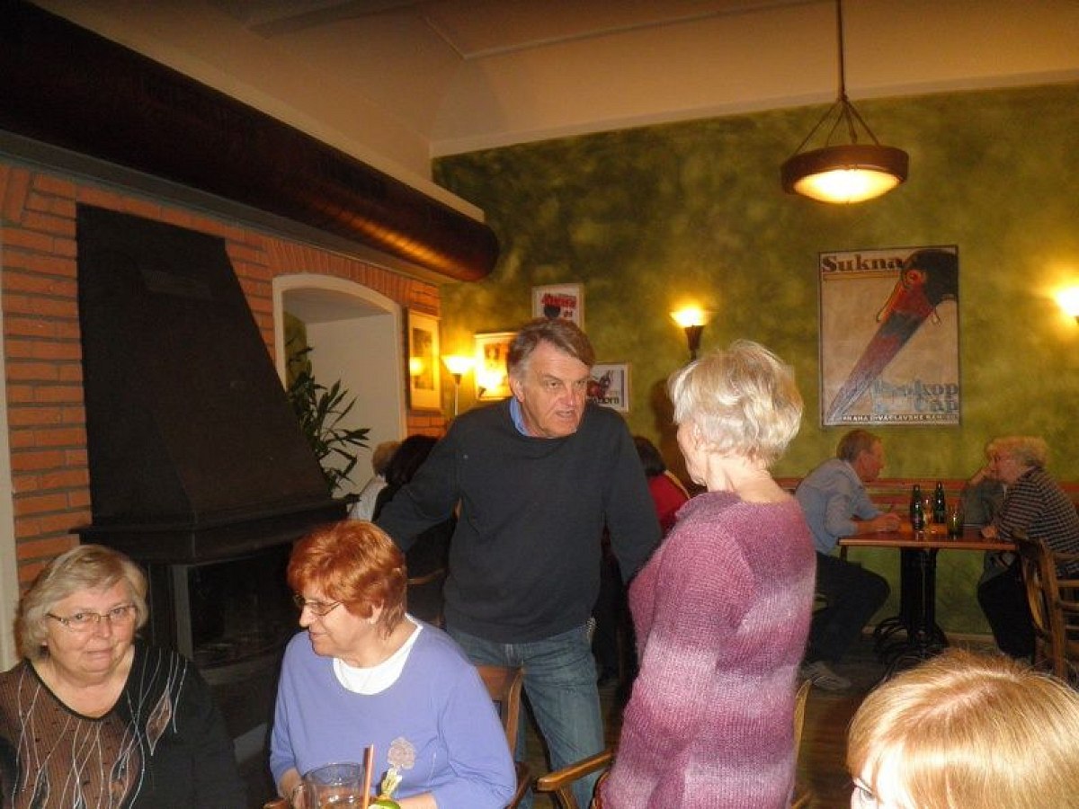 20160426235153-d218bf2f-me