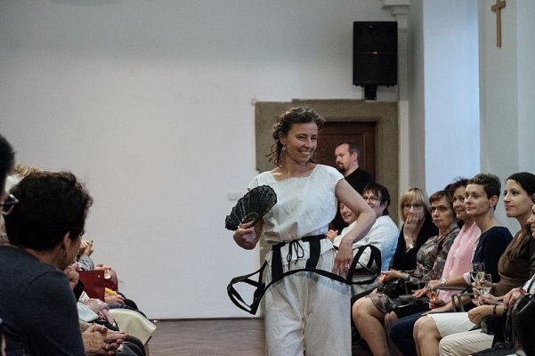 20181104175645-dbc2be98-me