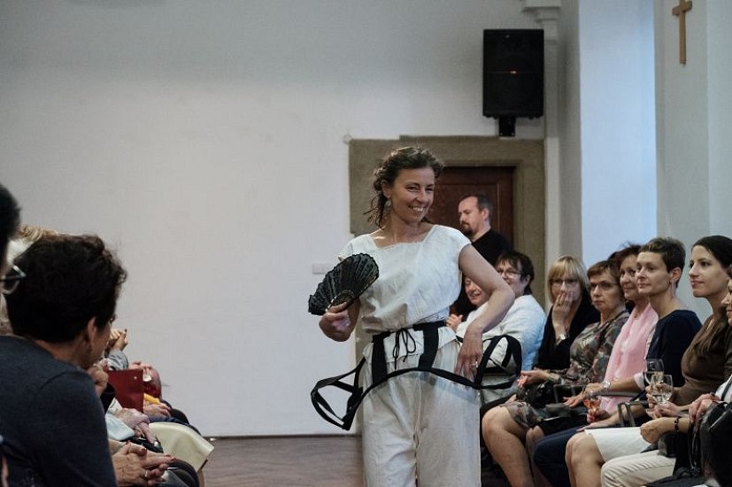 20181104175645-dbc2be98-me