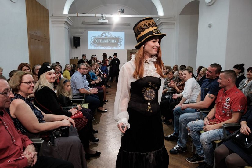 20191107222017-28b264ae-la