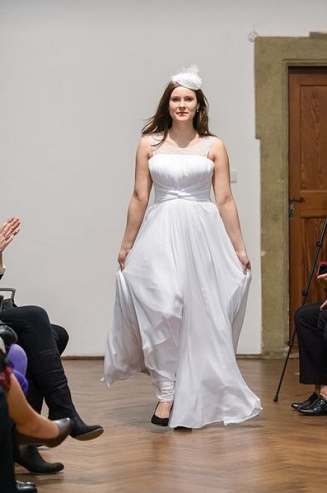 20170401175103-4a83a832-me