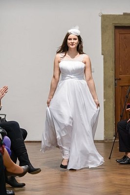 20170401175103-4a83a832-me