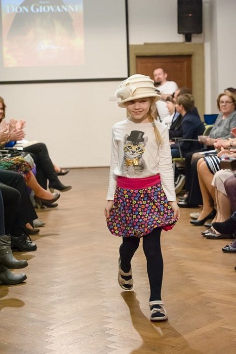 20170401172450-f74cd8db-la