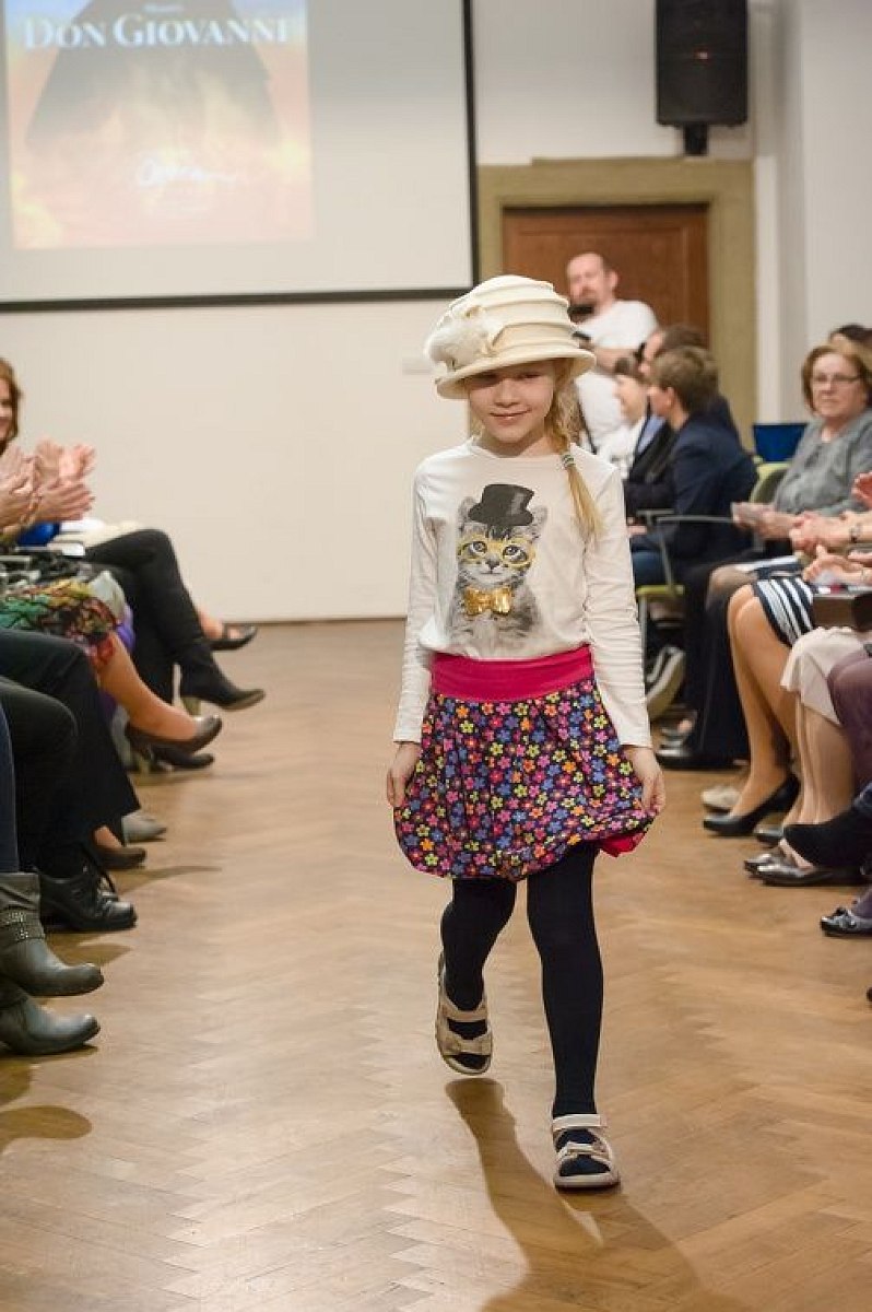 20170401172450-f74cd8db-la