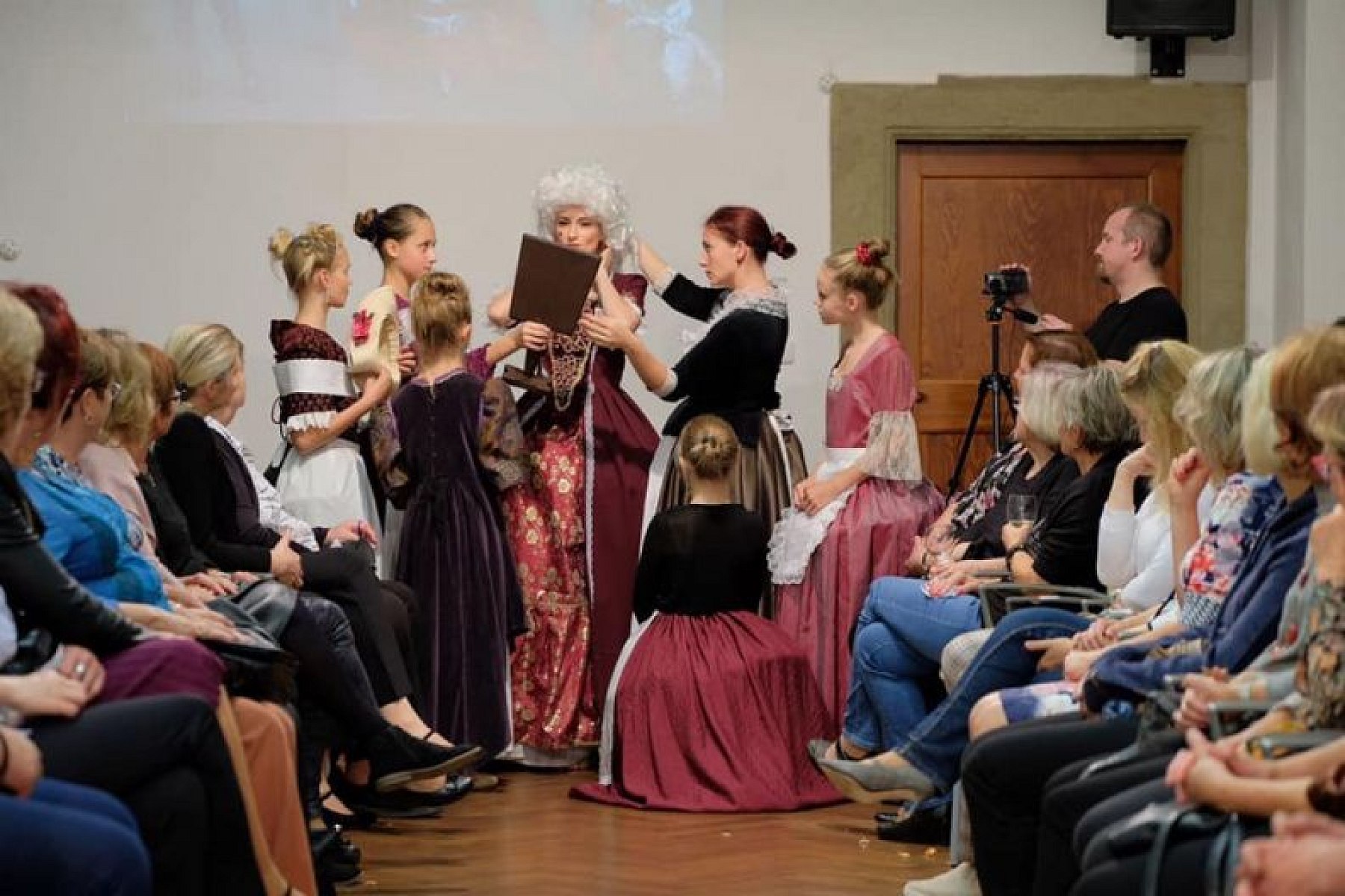 20191107230633-243172b3-me