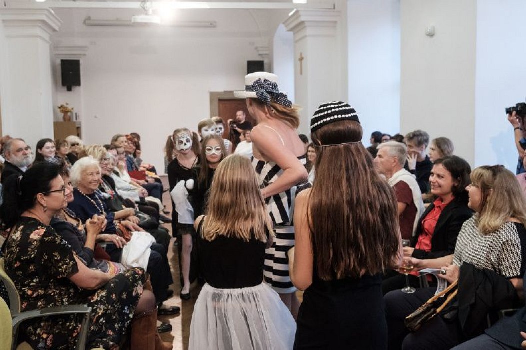 20181104174454-ed0a6023-me