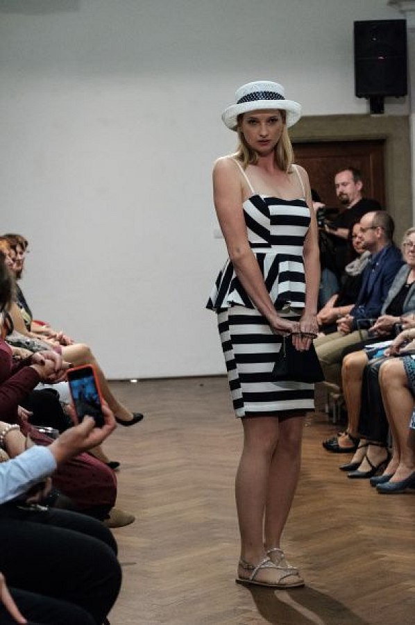 20181104162809-809ef95b-me