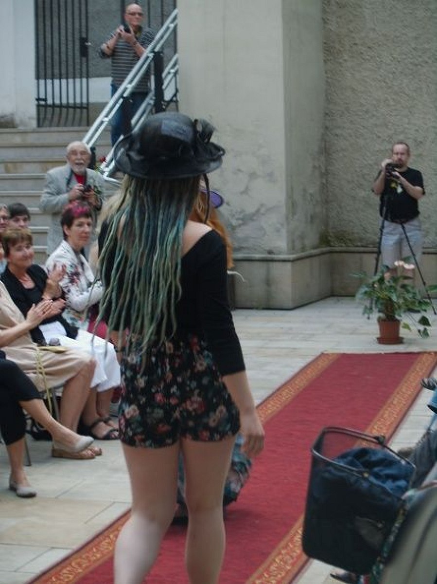 20170629215733-9bcec81d-me