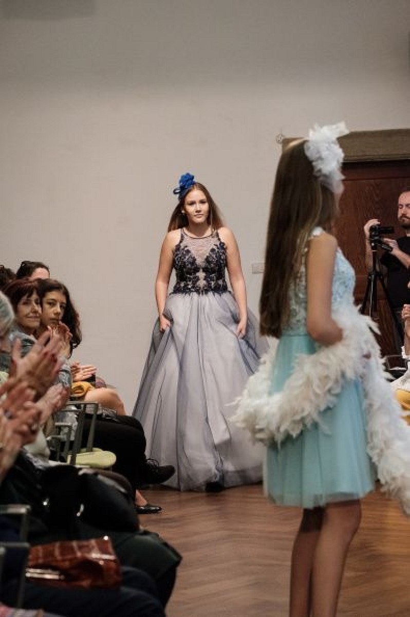 20181104182813-45cecd6a-me