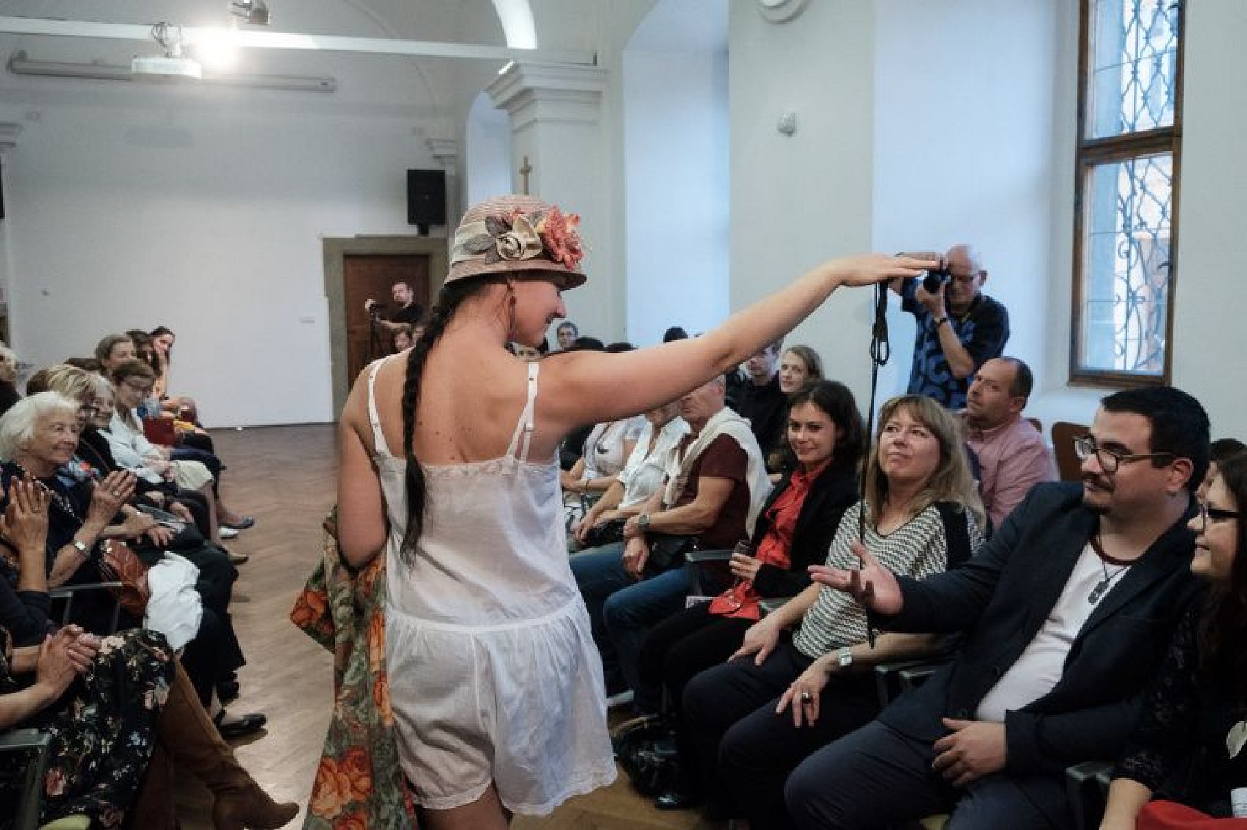 20181104175924-60f3e892-me